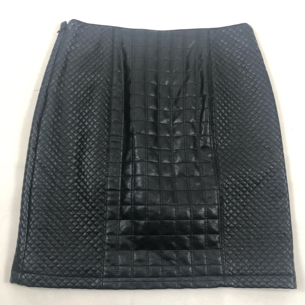 NWOT Ann Taylor faux leather mini skirt 4